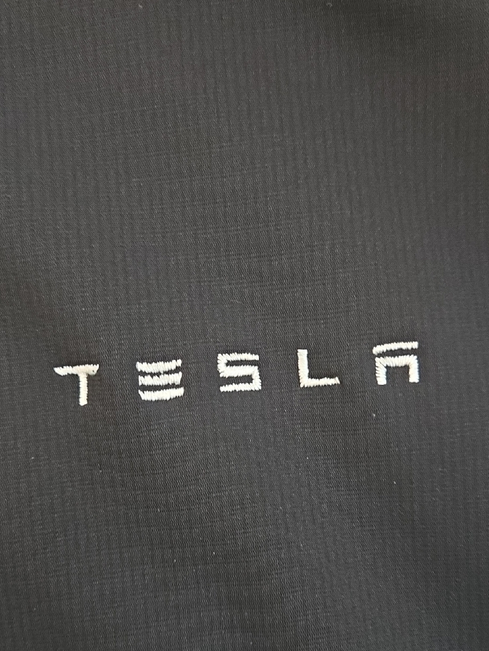 🚘 Tesla Soft Shell Vest In Excellent Condition! Size Large! - Picture 3 of 4